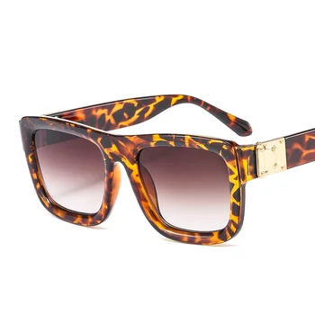 Gratis forsendelse Nye solbriller trendy briller kvinders Metal Solbriller